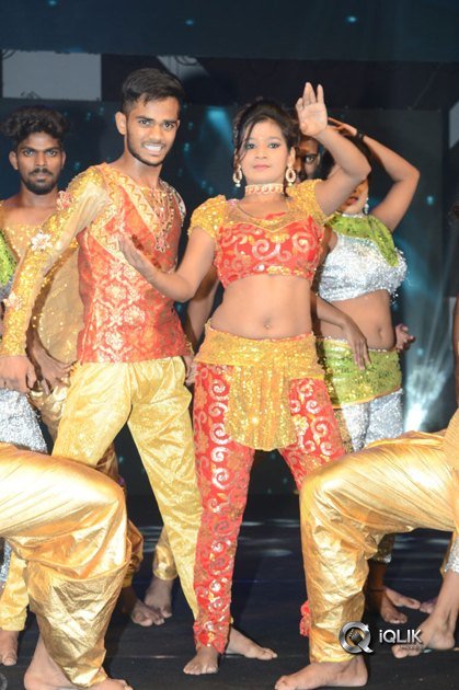 Fashion-Designer-Movie-Pre-Release-Function